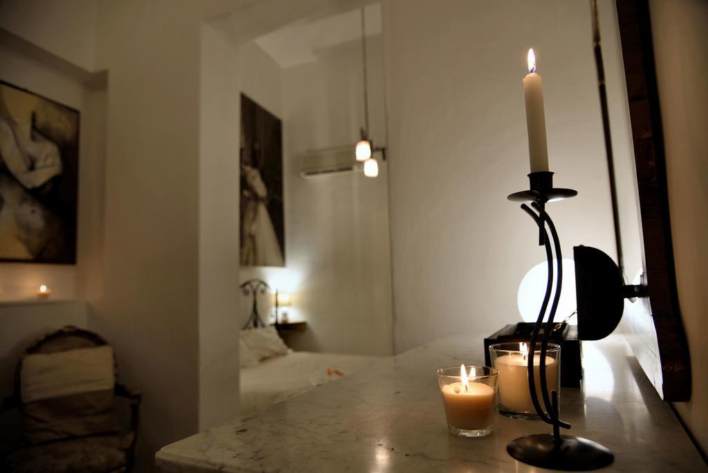 Real Teatro Umberto I Bed & Breakfast Palermo Bagian luar foto