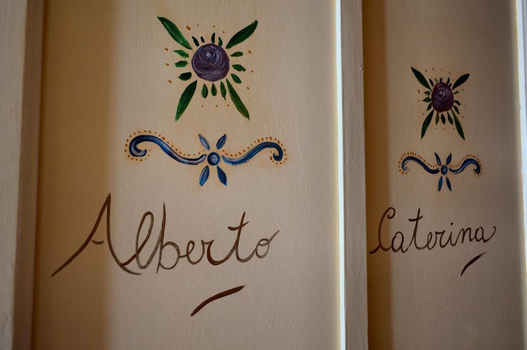 Real Teatro Umberto I Bed & Breakfast Palermo Bagian luar foto